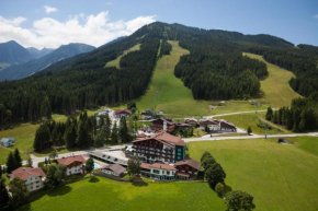  Hotel Waldfrieden  Шладминг